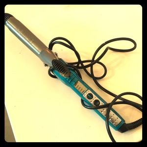 Curling Iron